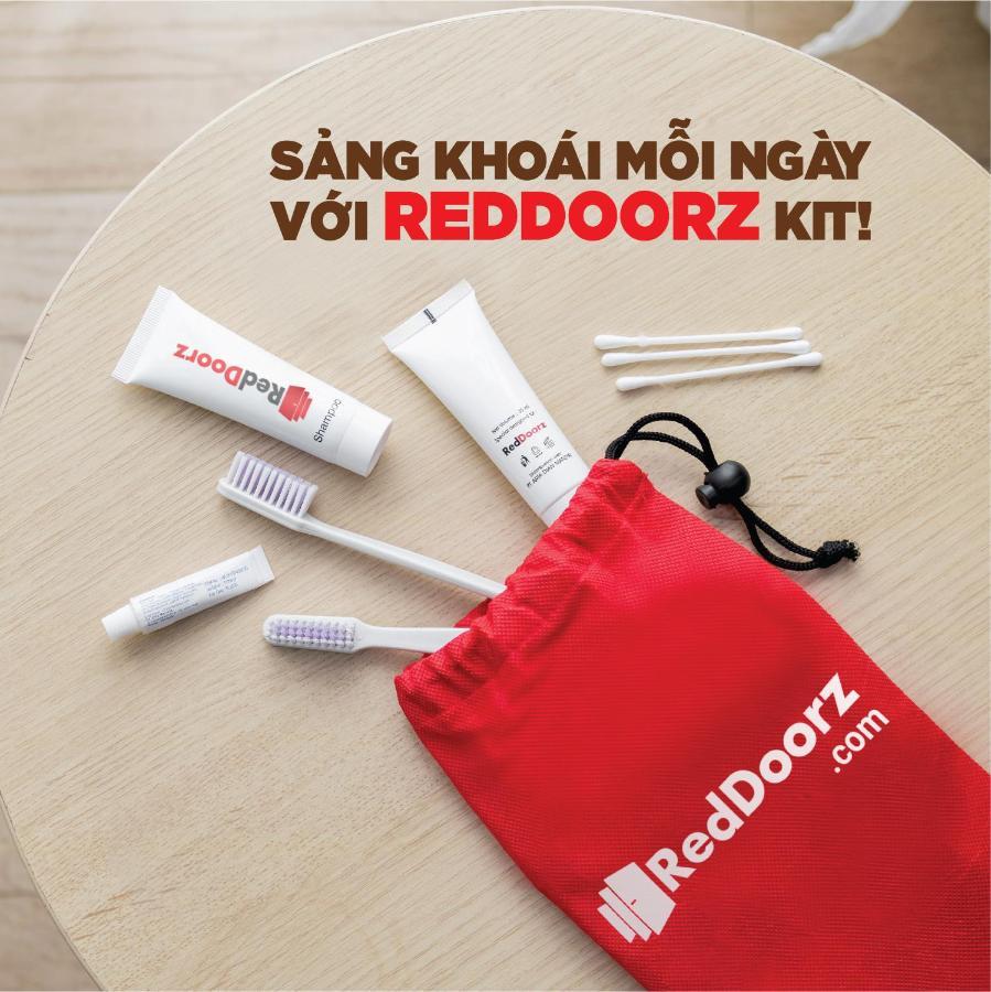 Reddoorz @ Pham Ngu Lao Street 3 Hotel Cidade de Ho Chi Minh Exterior foto