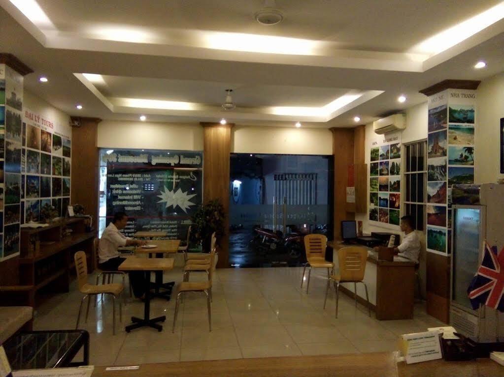 Reddoorz @ Pham Ngu Lao Street 3 Hotel Cidade de Ho Chi Minh Exterior foto